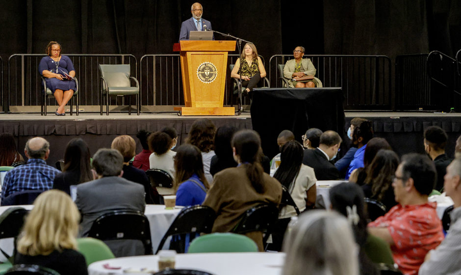 FAMU 10th Biennial NOAA, EPP/MSI Education and Science Forum Highlights  STEM Career Opportunities